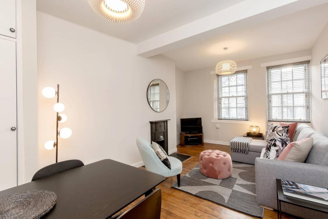 Altido Unique & Stylish Grassmarket Apt - Close To Castle 爱丁堡 外观 照片